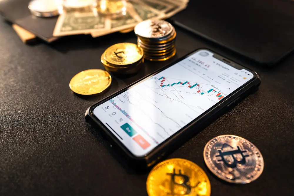 Top Cryptocurrencies to Watch in 2025: Predictions and Investment Tips